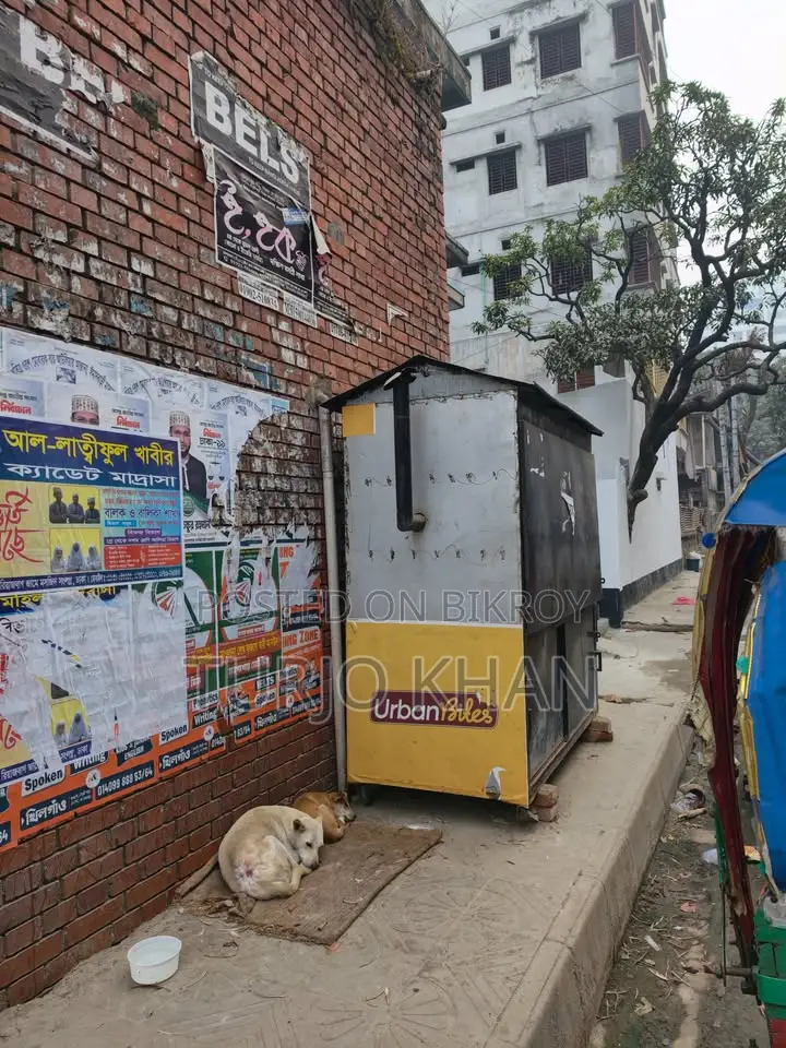বড় আকারের খাবার এবং পিঠার কার্ট