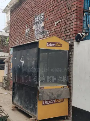 বড় আকারের খাবার এবং পিঠার কার্ট