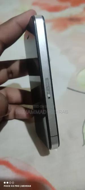 অ্যাপল আইফোন ৪ ১৬ জিবি কালো