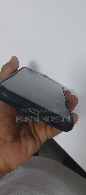 Apple iPhone XR 64 GB Black