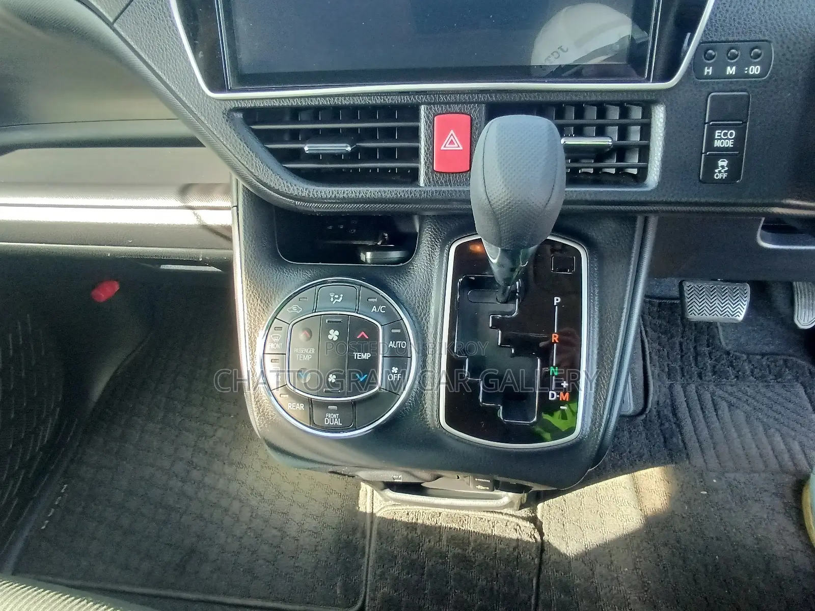 Toyota Noah 2021 Black