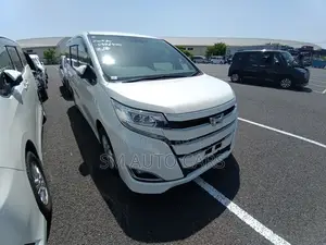 Toyota Noah 2021 Pearl