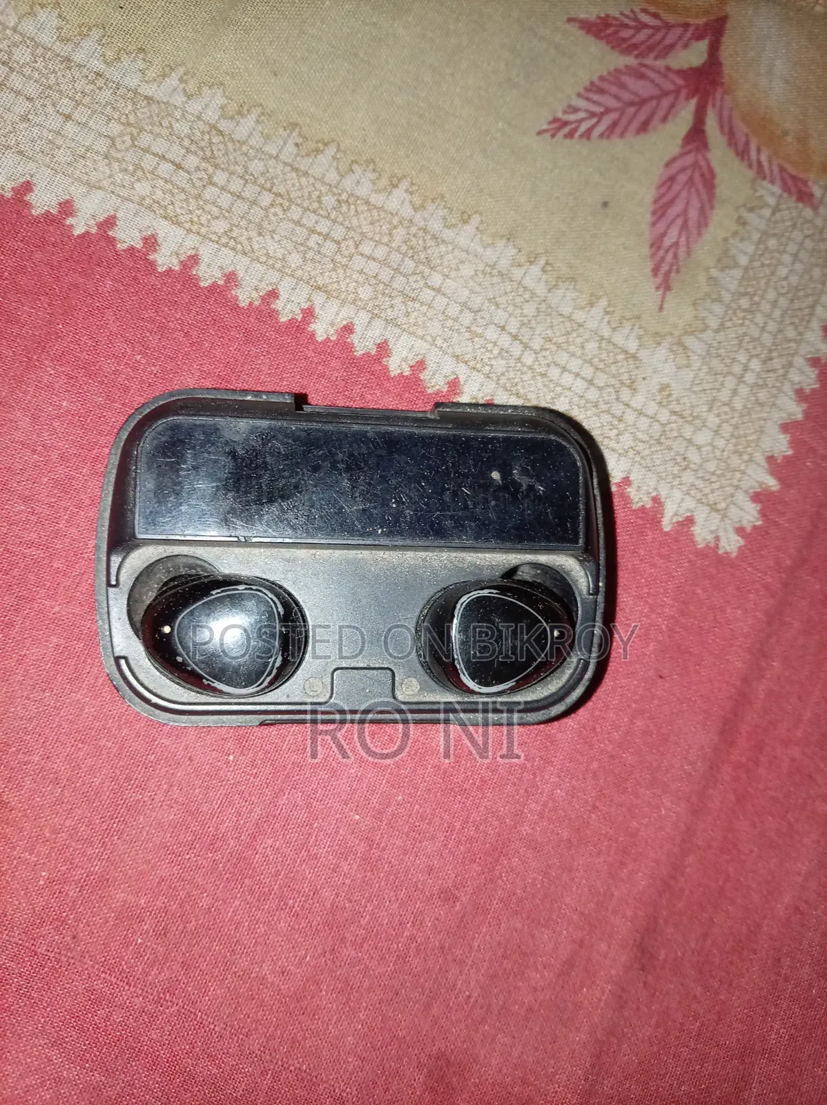ওয়্যারলেস ইয়ারবাড বিক্রয় হবে