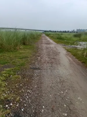 Urgent Block-M, 10 Katha Plot Sale