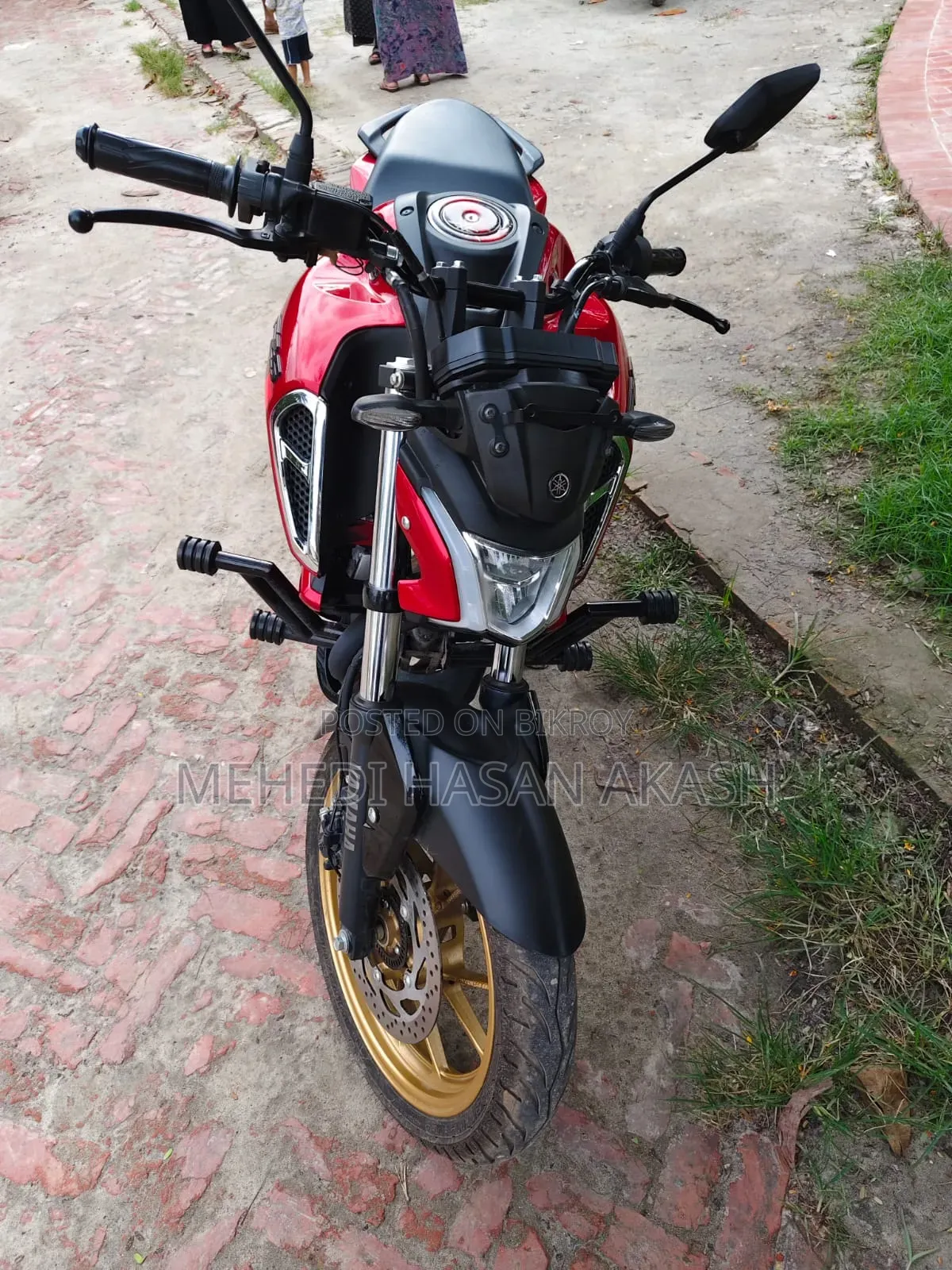 Yamaha FZS V4 2024 Red