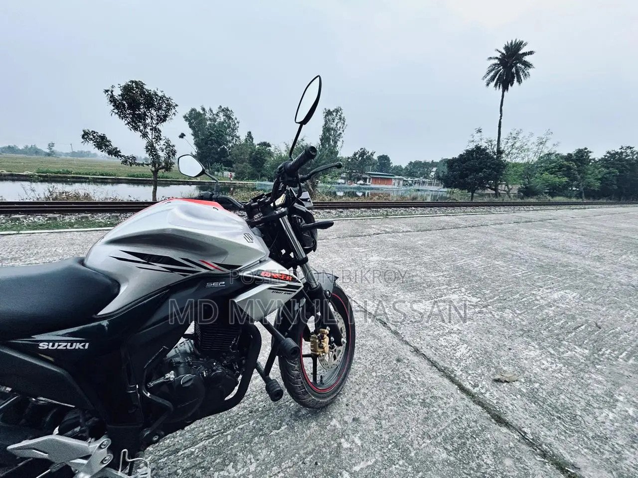 Suzuki Gixxer 2025 Orange
