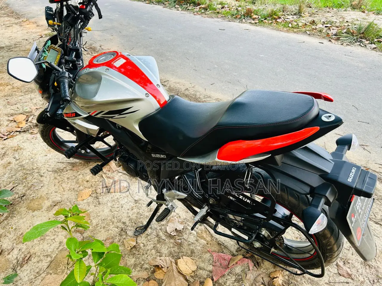 Suzuki Gixxer 2025 Orange