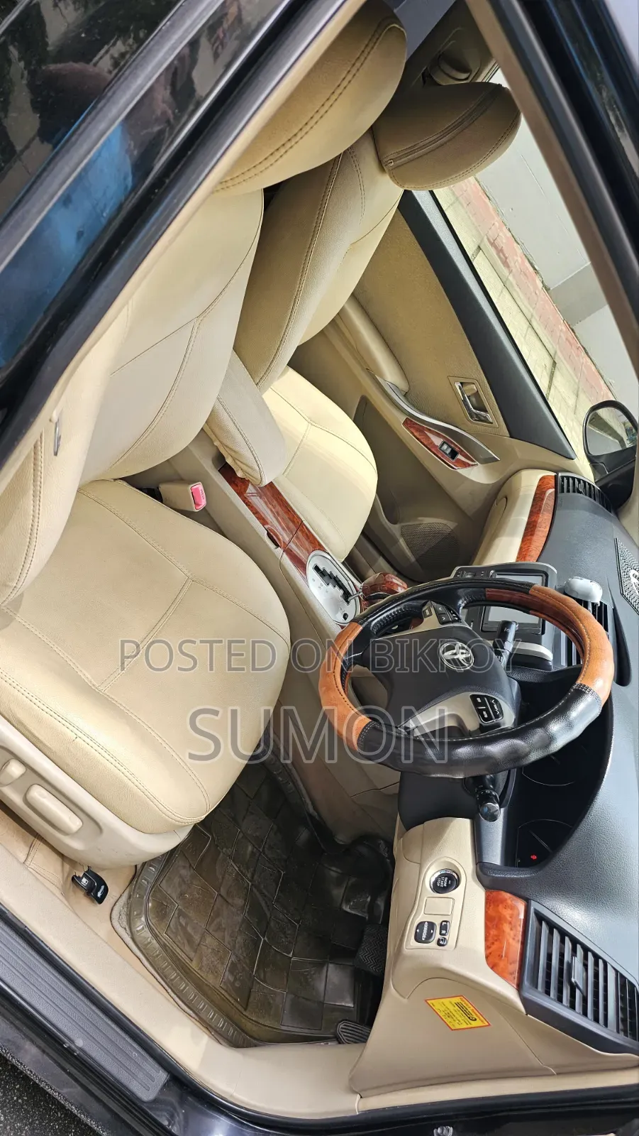 Toyota Premio 2014 Black