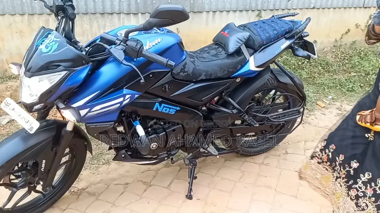 Bajaj Pulsar NS 160 2023 Blue