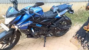 Bajaj Pulsar NS 160 2023 Blue