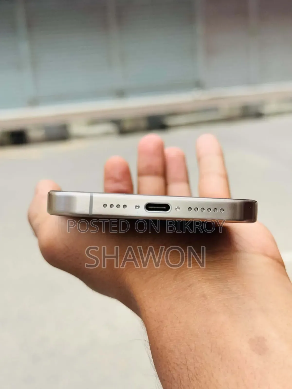 New Apple iPhone 15 Pro Max 256 GB Silver