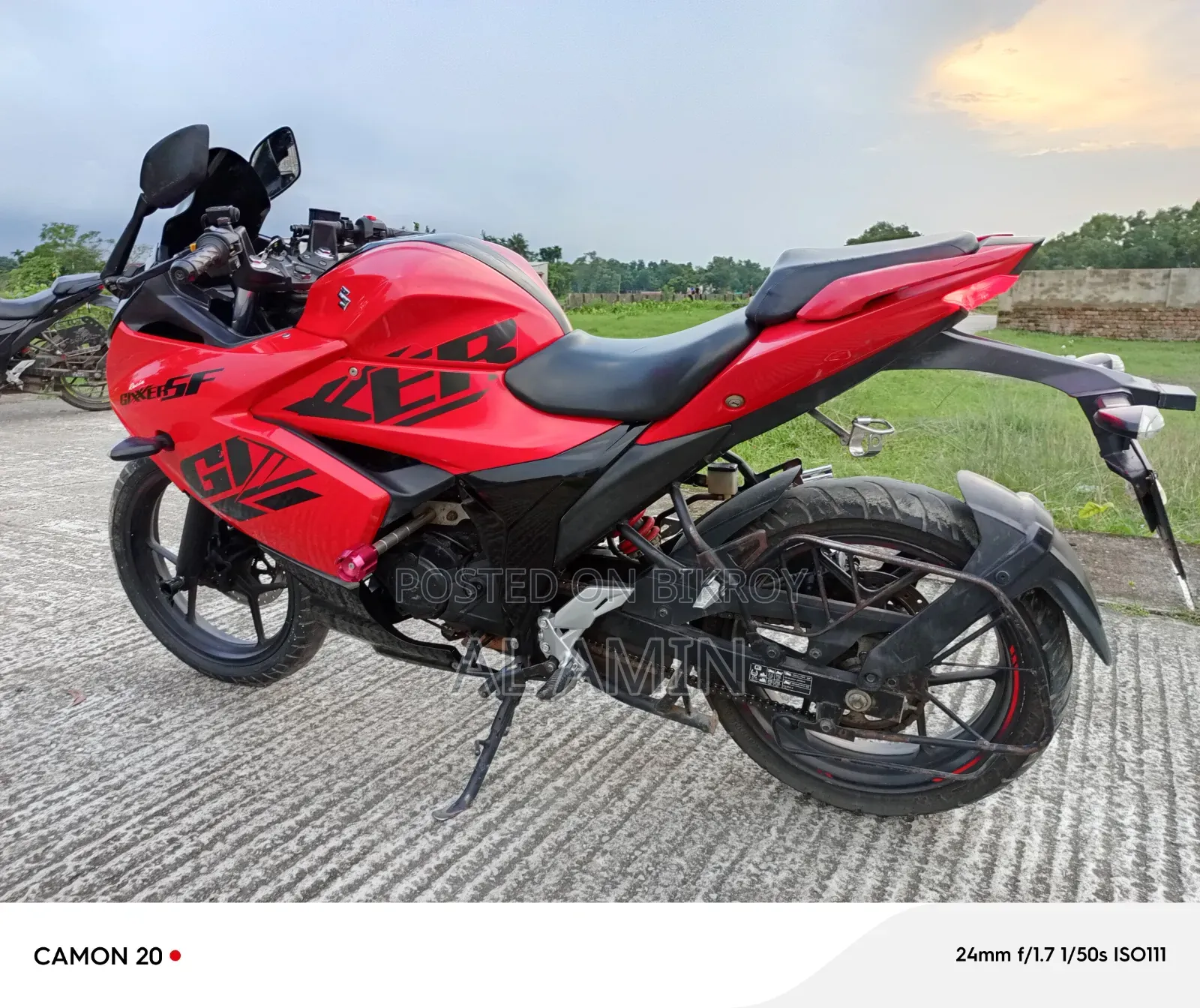 সুজুকি জিক্সার এসএফ ২০২৩ রেড
