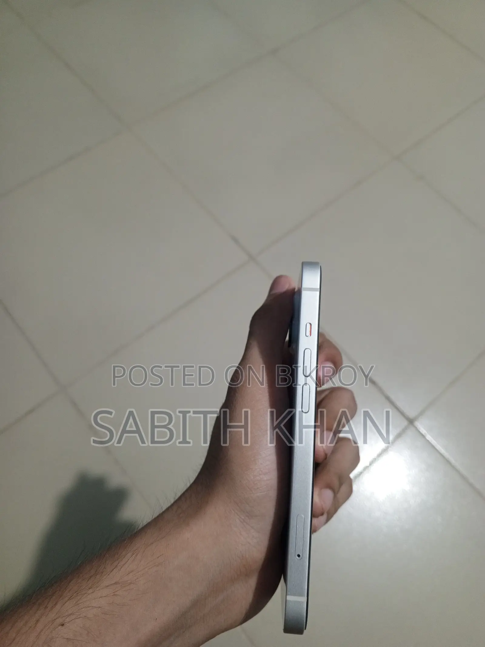 অ্যাপল আইফোন ১৩ ১২৮ জিবি সাদা