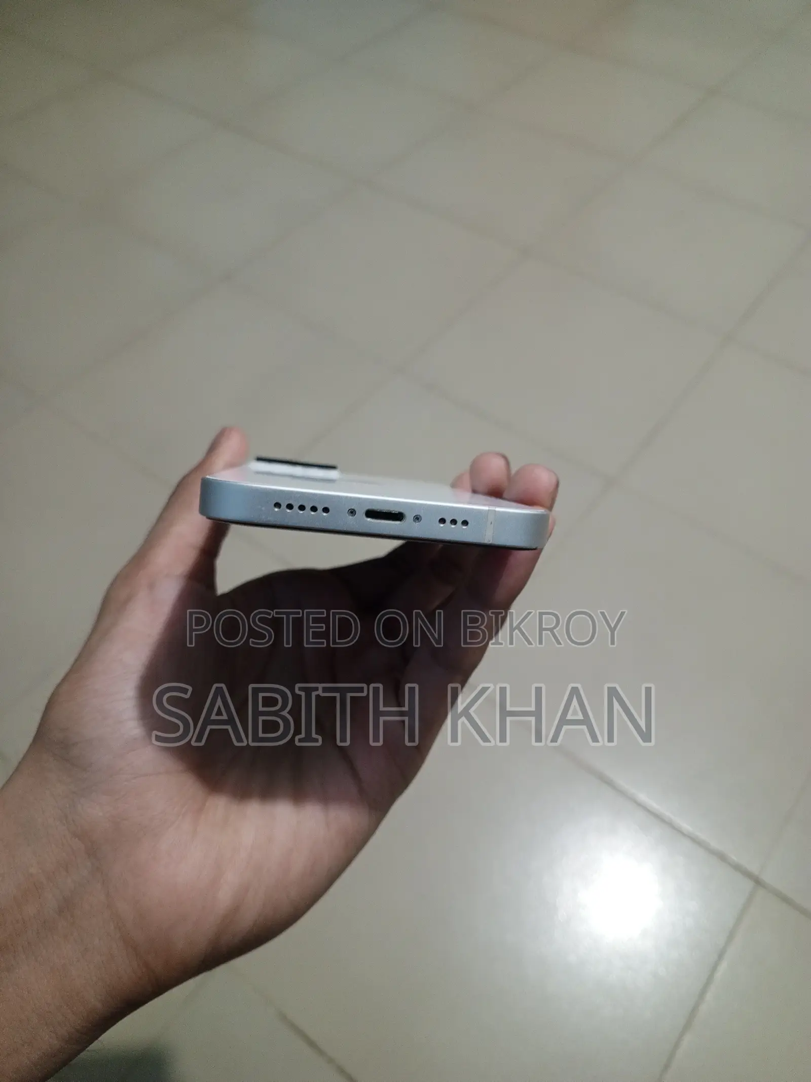 অ্যাপল আইফোন ১৩ ১২৮ জিবি সাদা