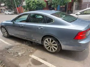 Volvo S90 T6 Inscription Four-Wheel Drive 2019 Blue