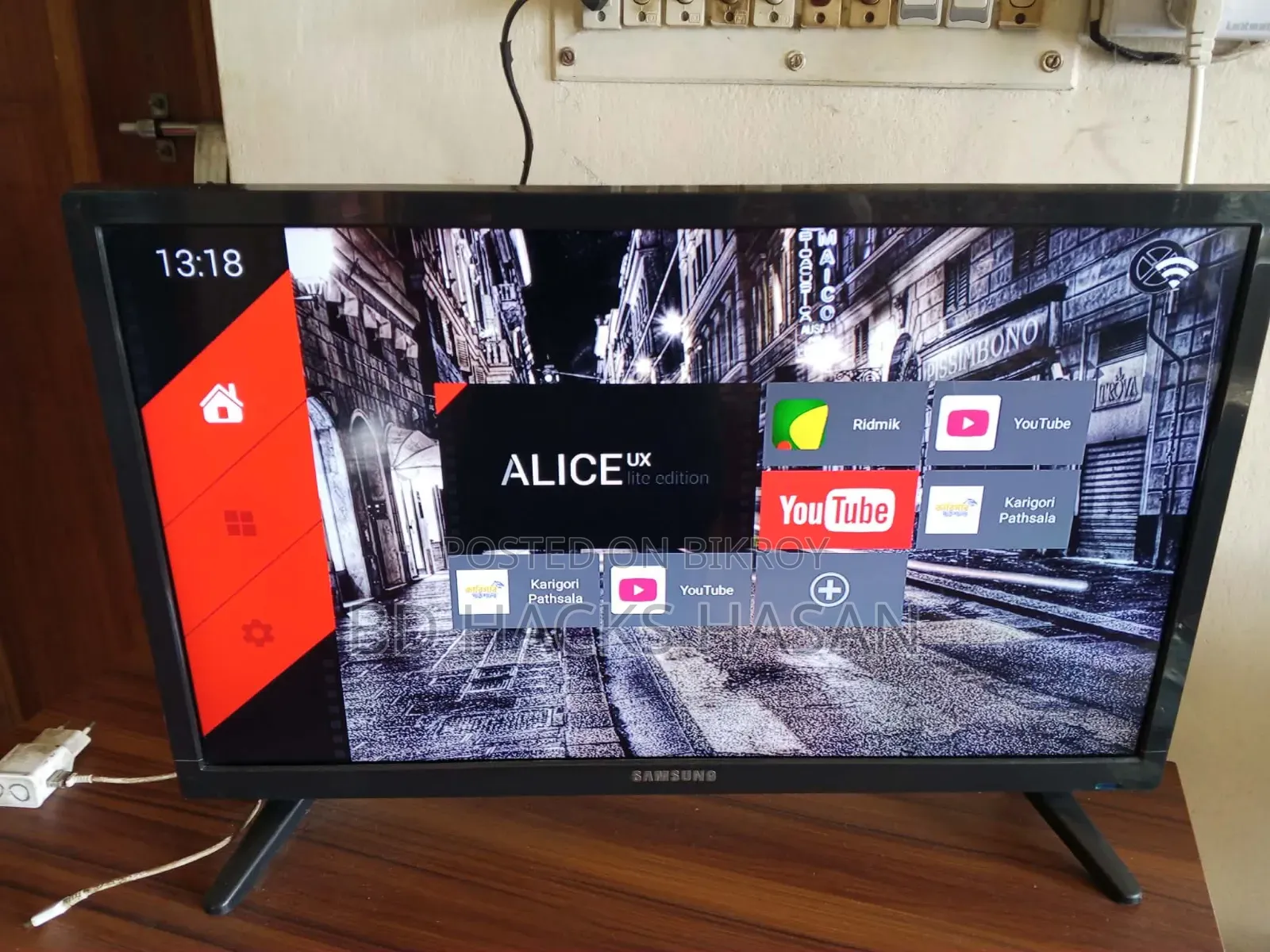 Tx6 Smart TV Card and 21 Inch LED TV