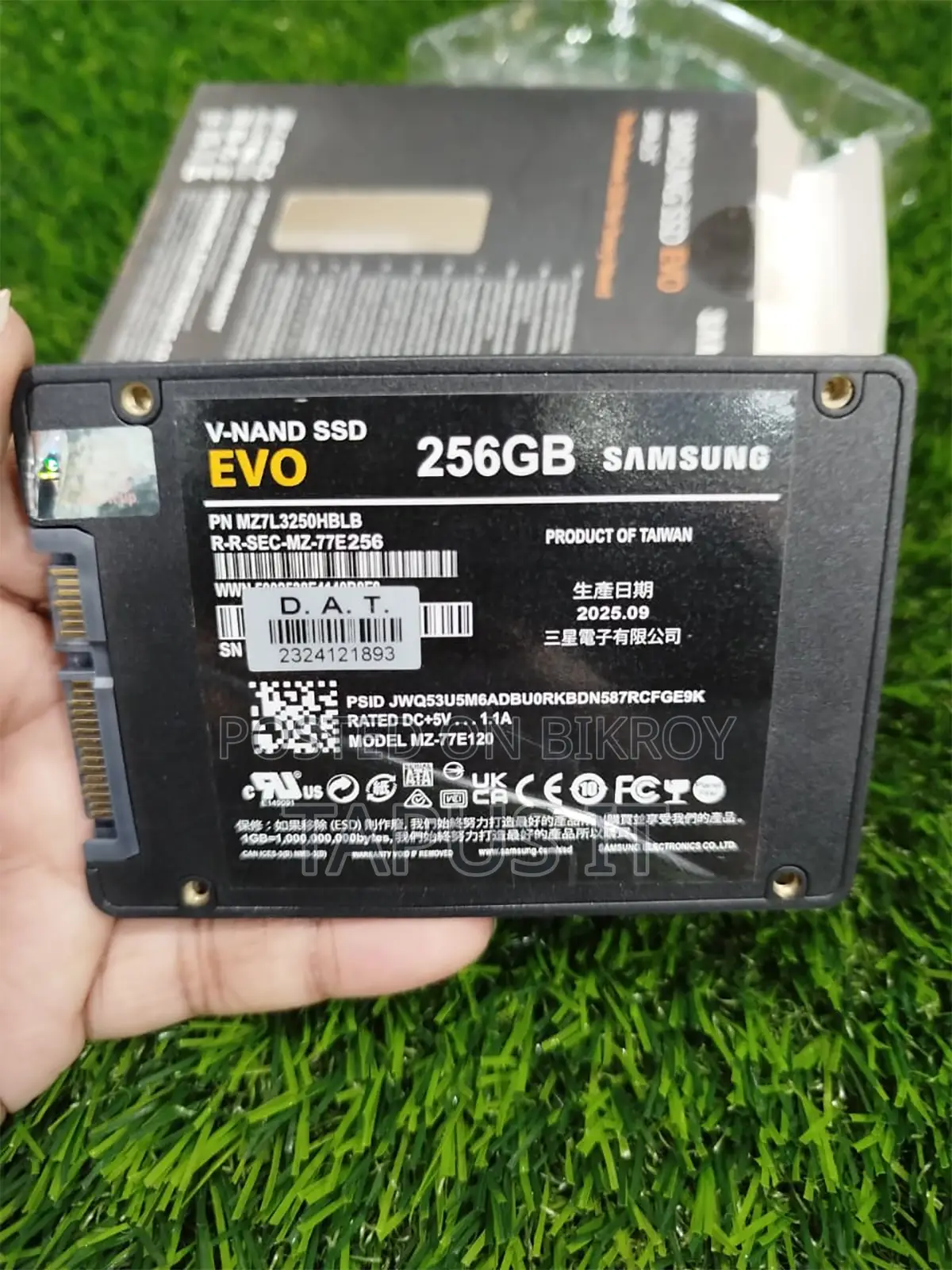 New SSD Samsung 256GB SATA 3Years Warranty