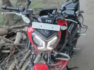 TVS Raider 125 2022 Red