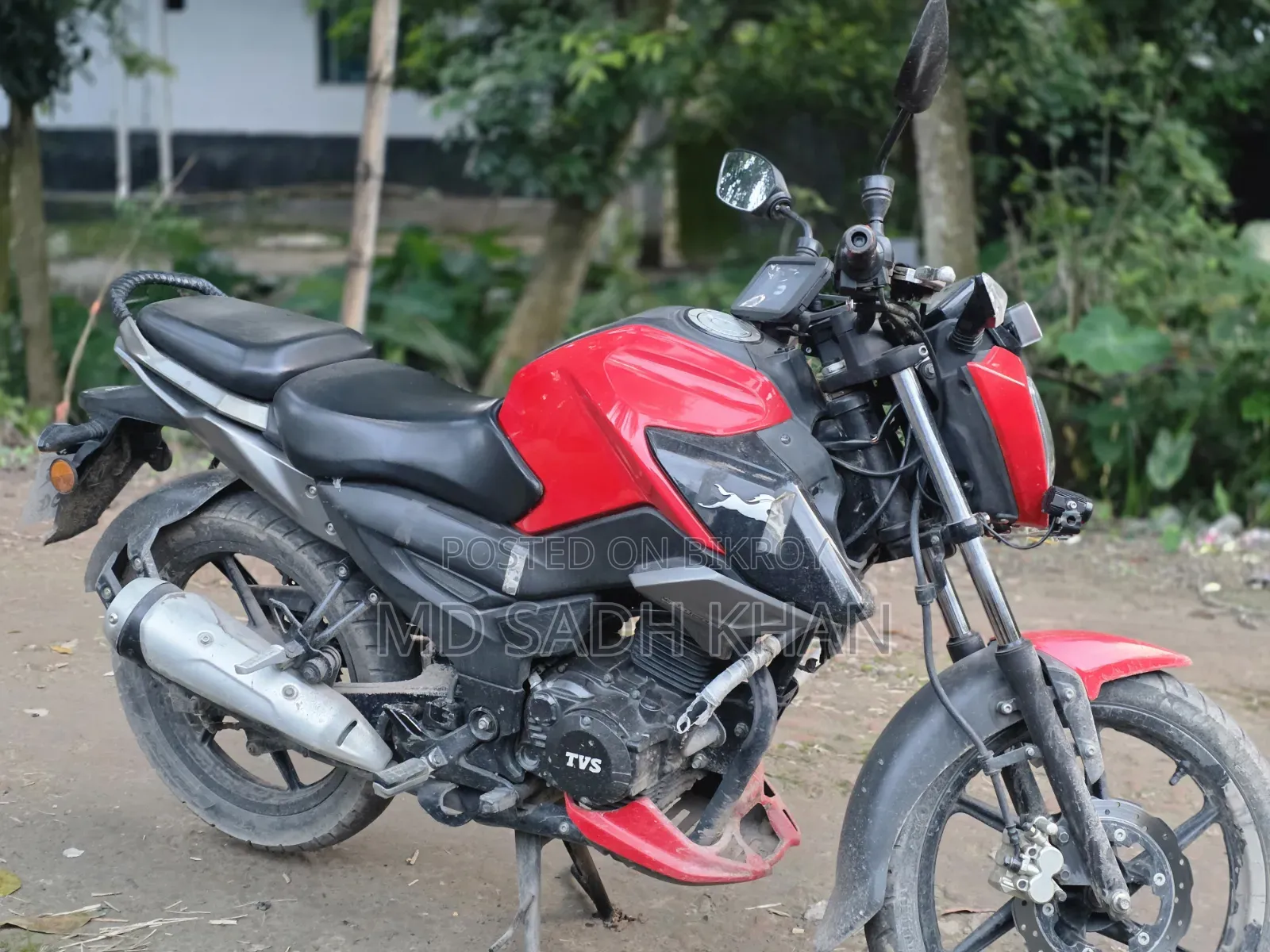 TVS Raider 125 2022 Red