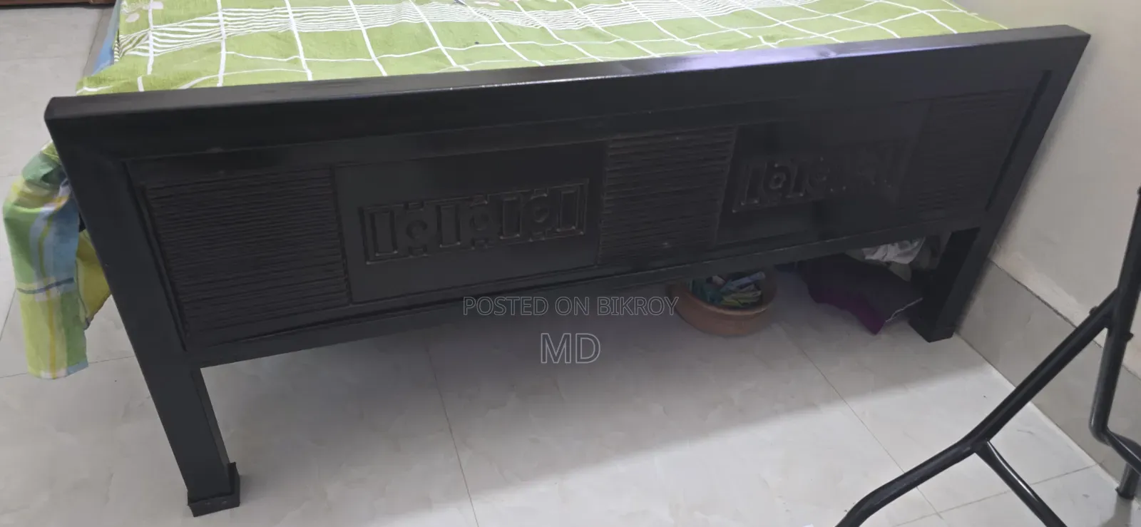 Semi Double Bed