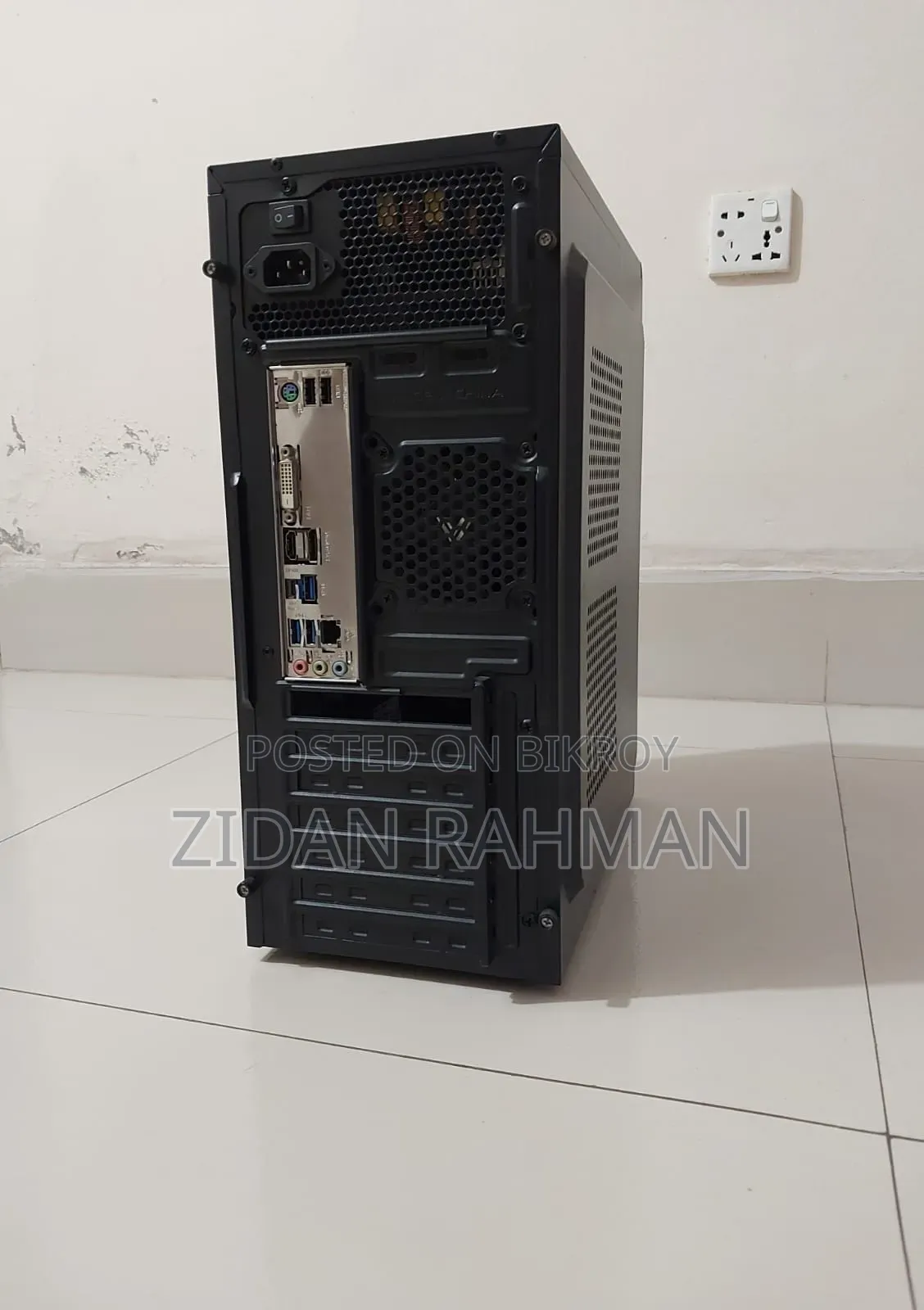 Desktop Computer 8GB Intel Core i7 HDD+1TB SSD