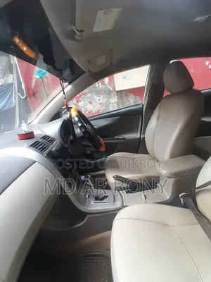 টয়োটা এক্সিও ২০১০ সাদা