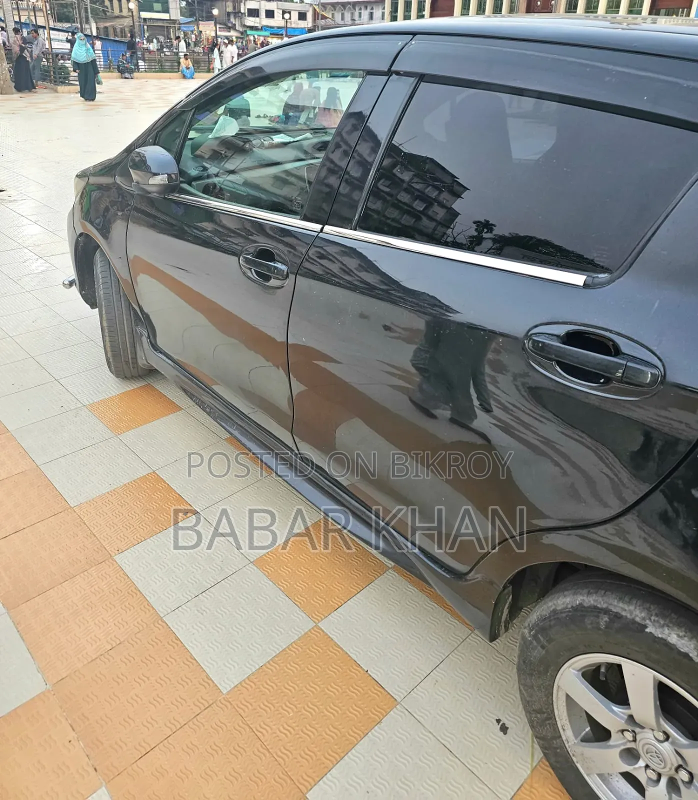 টয়োটা ভিটজ ২০১১ কালো