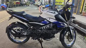 বাজাজ পালসার এন১৬০ ২০১৮ হোয়াইট