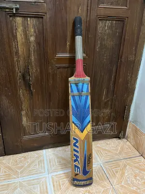 নাইকি ড্রাইভ সিরিজ ক্রিকেট ব্যাট