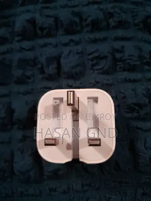 Original Apple Adapter