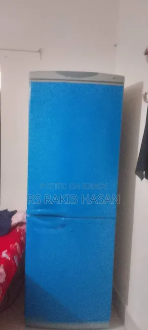 এক্সপ্রেস (এলজি)
২২০ লিটার।