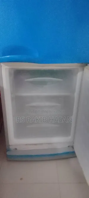 এক্সপ্রেস (এলজি)
২২০ লিটার।