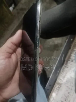 রিয়েলমি এক্স ১২৮ জিবি হোয়াইট