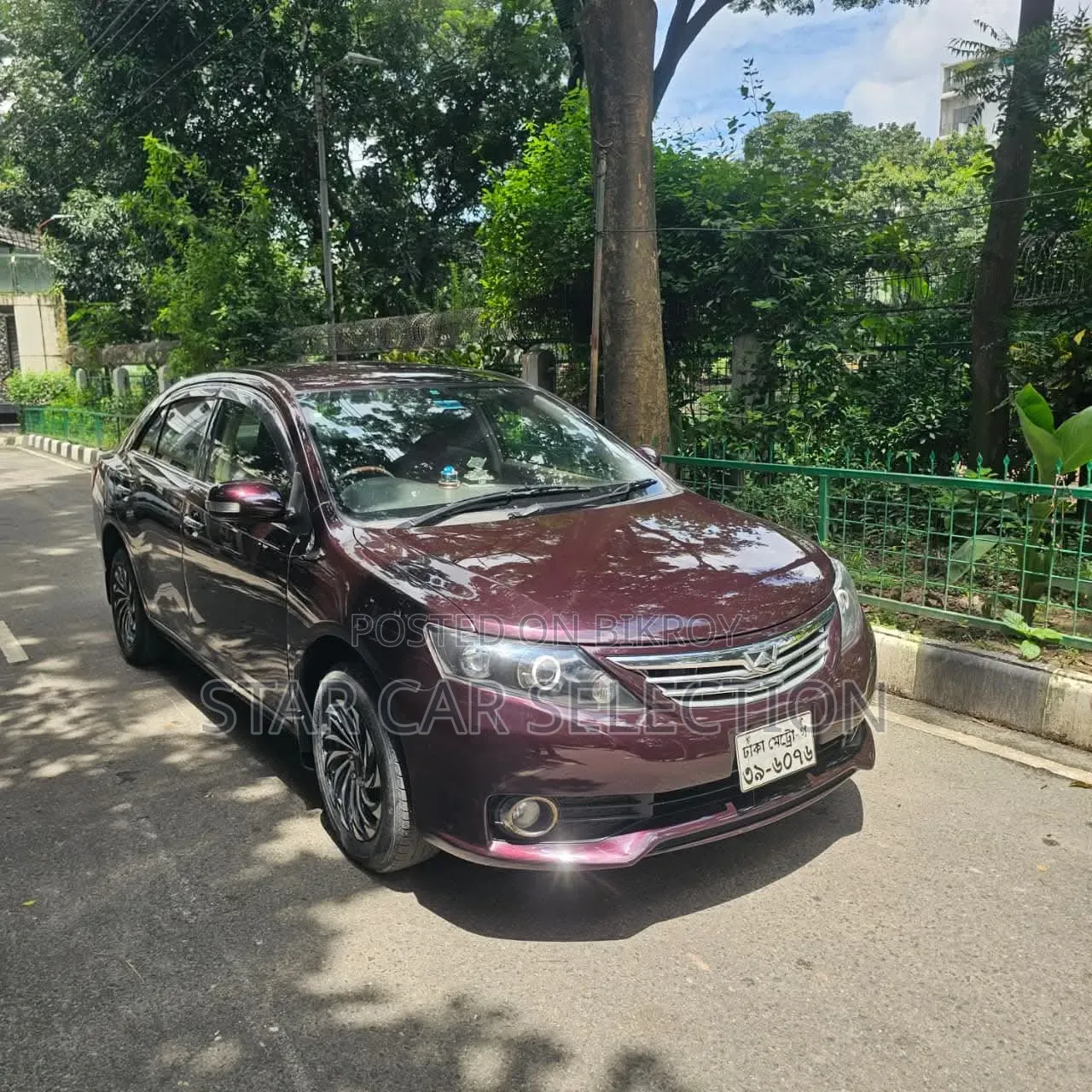 Toyota Allion 2012 Maroon