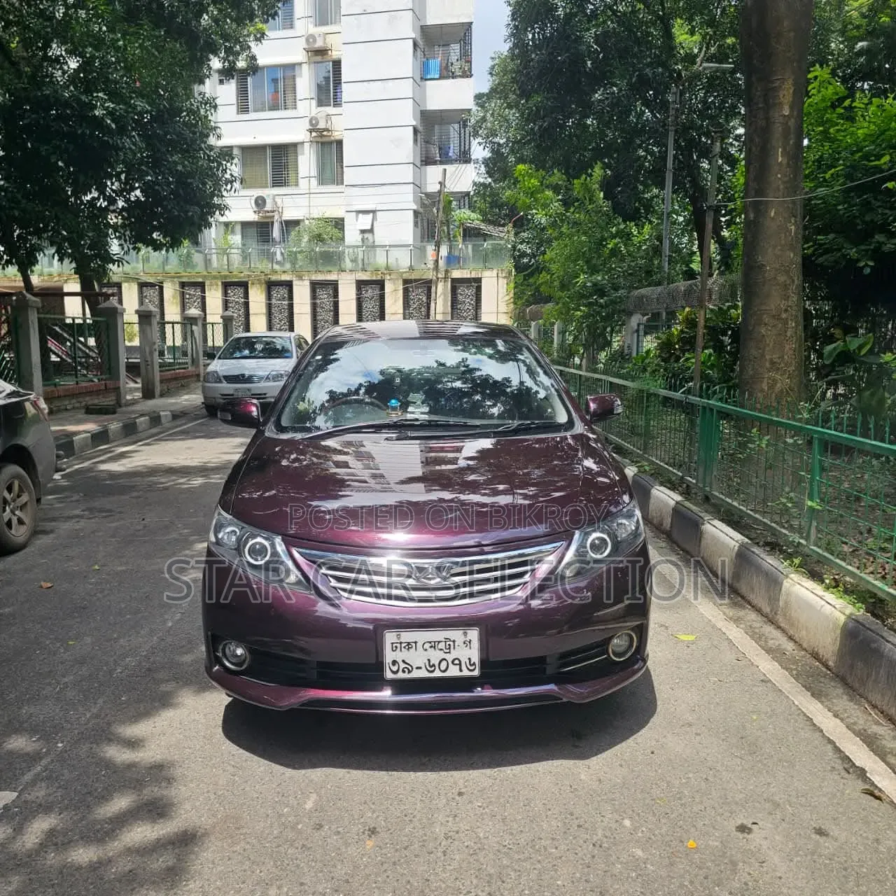 Toyota Allion 2012 Maroon