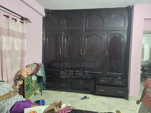 মিরপুর ১০ এ ফার্নিশড ৩-বেডরুম অ্যাপার্টমেন্ট (পেছনে বিক্রয়ের জন্য