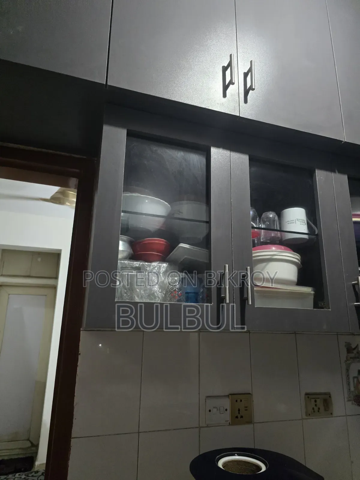 মিরপুর ১০ এ ফার্নিশড ৩-বেডরুম অ্যাপার্টমেন্ট (পেছনে বিক্রয়ের জন্য