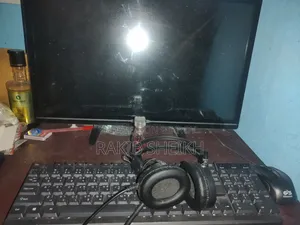 Desktop Computer 8GB Intel Core I3 HDD+SSD 256GB