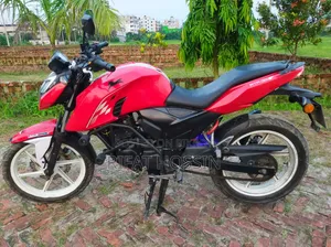 টিভিএস আপাচে ১৬০ ৪ভি ২০২২ লাল