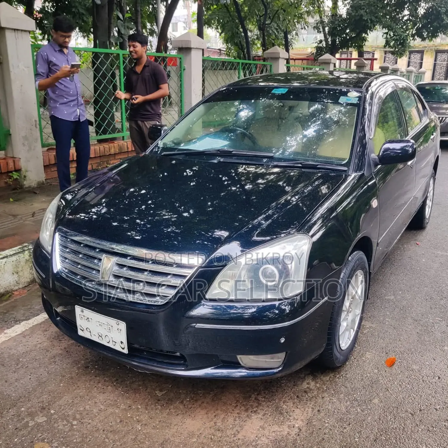টয়োটা প্রিমিও ২০০৪ কালো