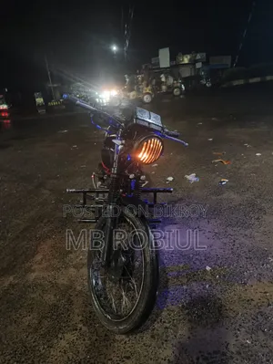 হোন্ডা সিজি১১০ ২০১৫ রেড