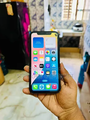 Apple iPhone XR 64 GB Black