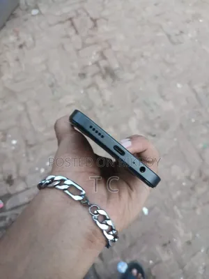 নতুন অনার এক্স৬সি ১২৮ জিবি ব্ল্যাক