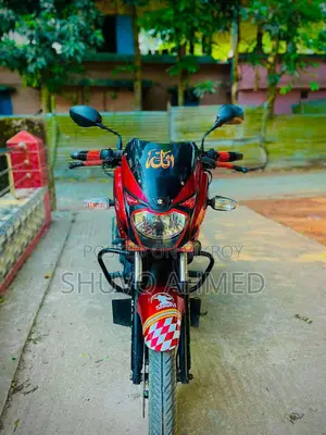 Bajaj Pulsar 150 2016 Red