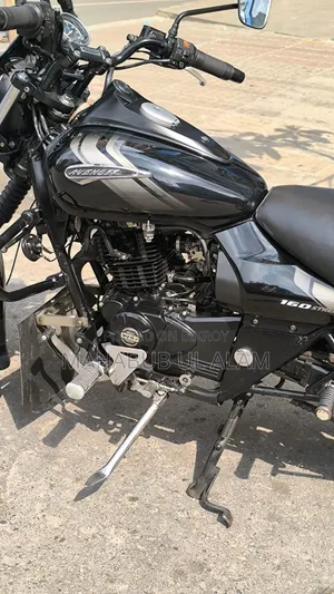 Bajaj Avenger 160 Street 2022 Black