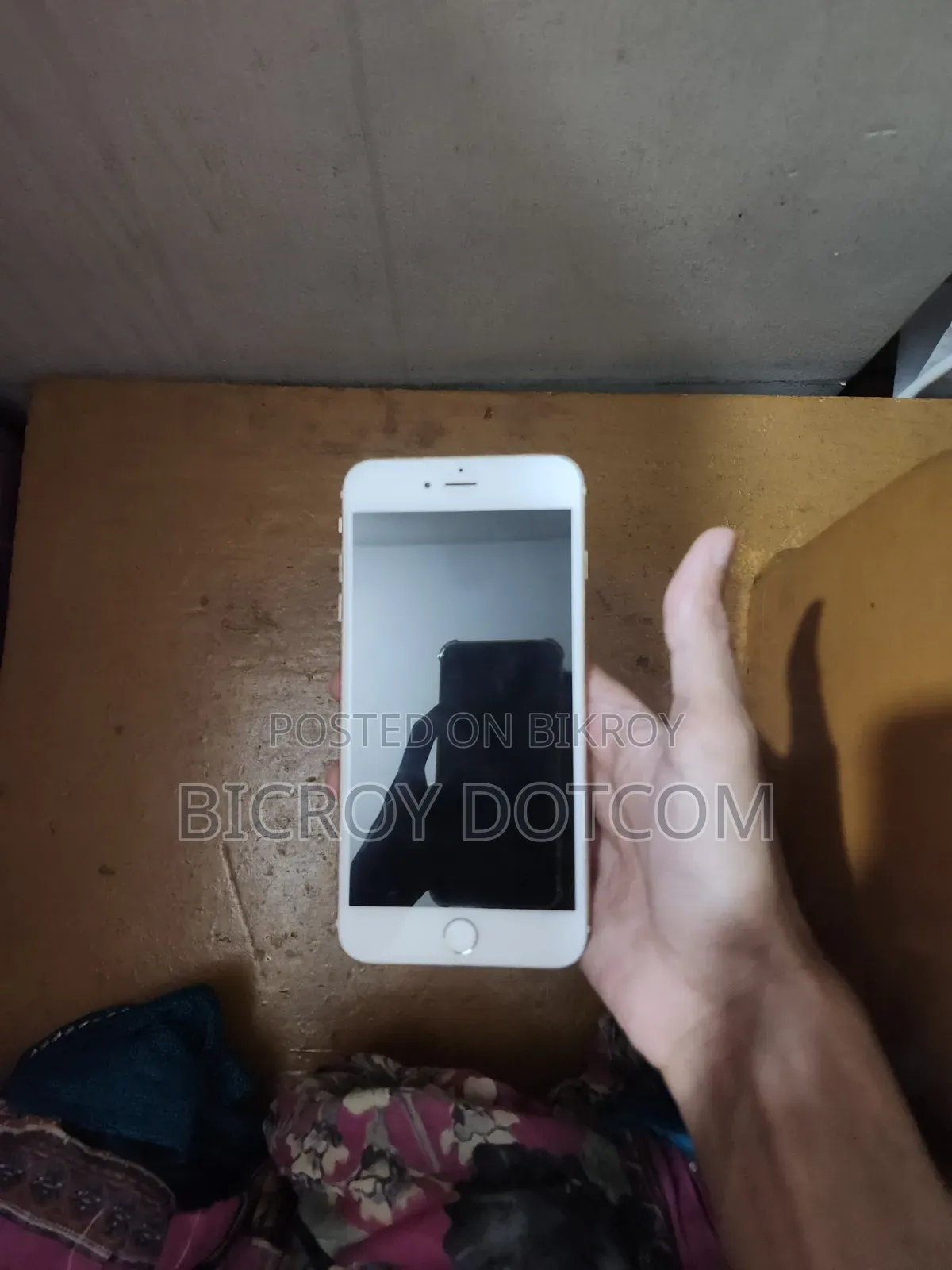 Apple iPhone 6s Plus 64 GB Gold