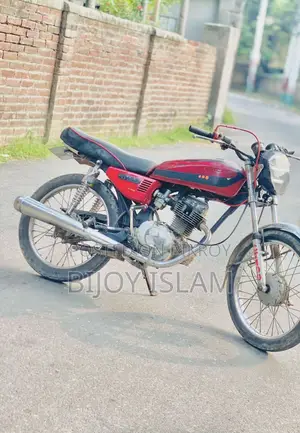 হোন্ডা সিজি১১০ ২০১৫ লাল
