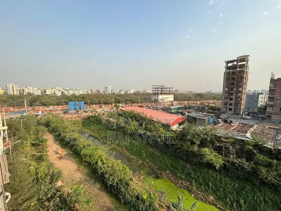 রোড ৮, মোহাম্মদপুরে ৩ বেডরুমের অ্যাপার্টমেন্ট বিক্রয়