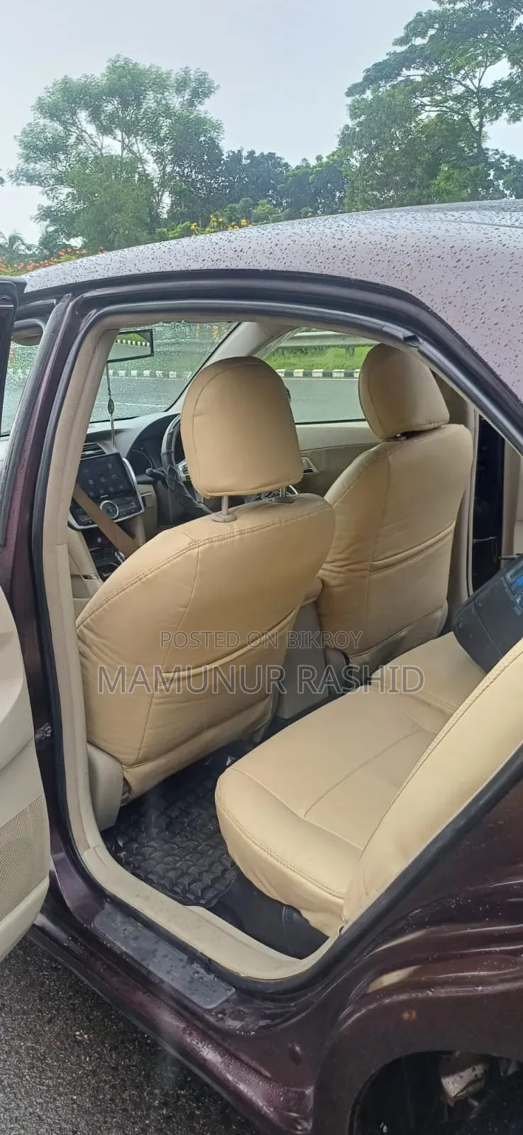 Toyota Premio 2012 Maroon