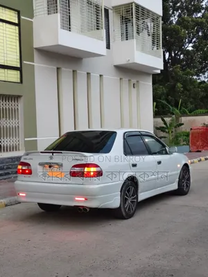 Toyota Corolla 1997 Pearl